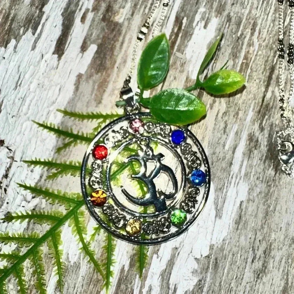 925 sterling silver chain,multi color stone pendant yoga Aum mediation - Picture 4 of 16